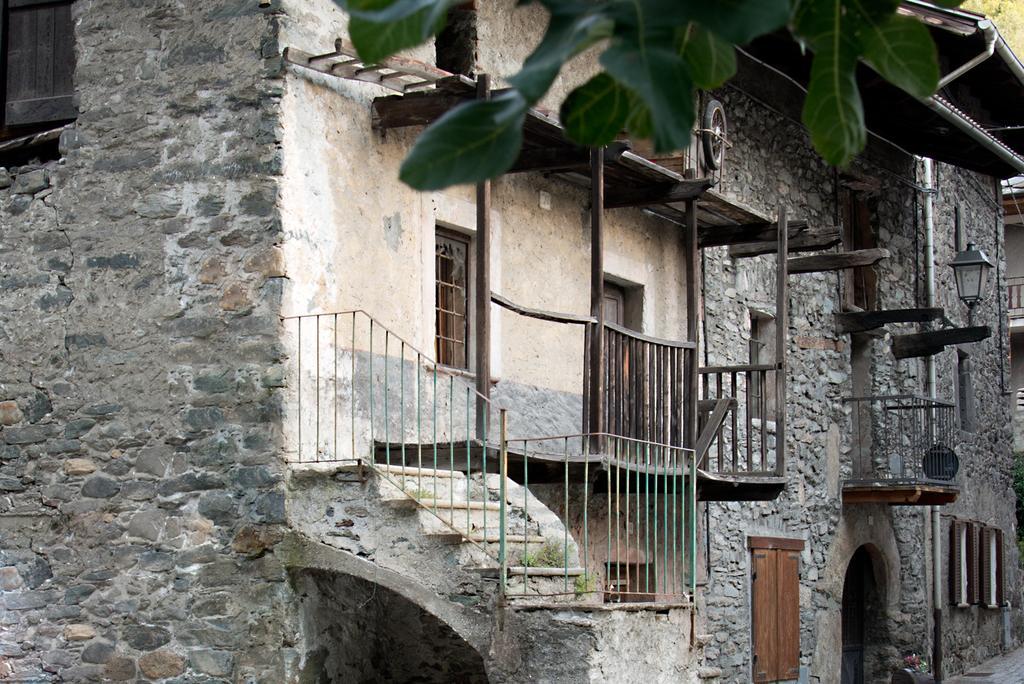 Hotel La cor dé Jérémie Montjovet Exterior foto
