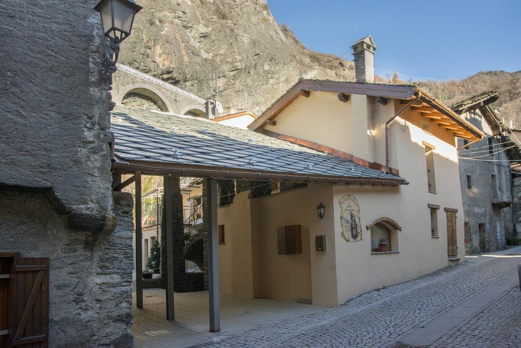 Hotel La cor dé Jérémie Montjovet Exterior foto